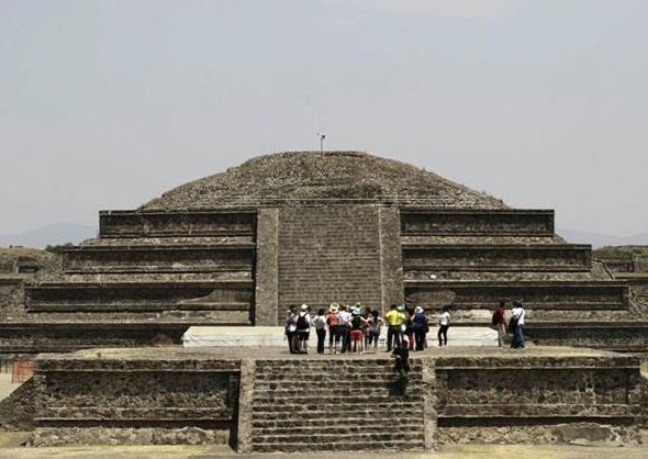 mexican-pyramid-teotihuacan