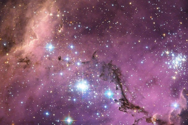 Il mistero dell’energia oscura dietro la costante di Hubble